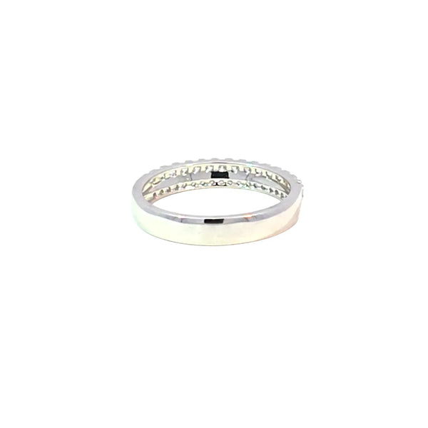Churumbela en 18k en Oro Blanco con 0.36 CT en Diamantes