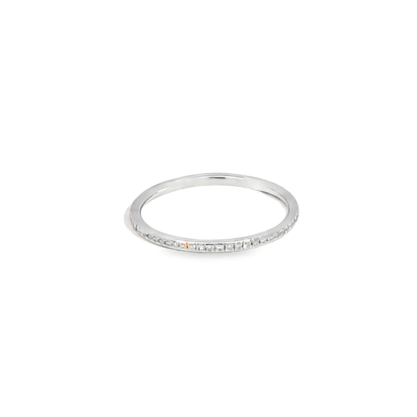 Churumbela en oro blanco de 14K con diamante de 0.17CT