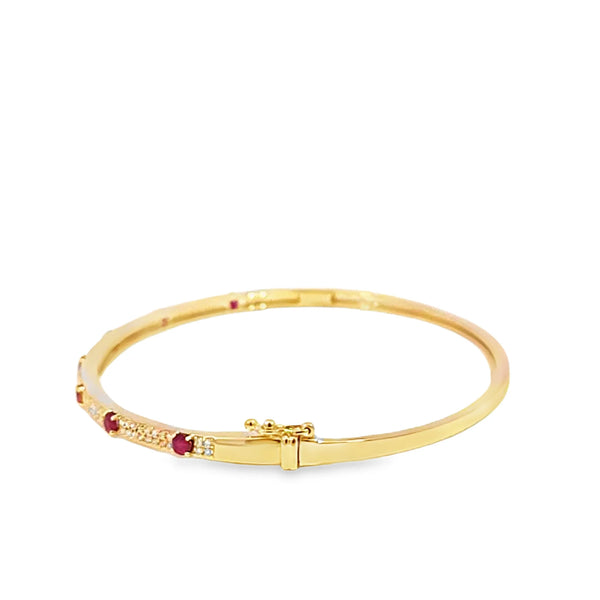 Brazalete en oro amarillo de 14K con diamante de 0.27CT y rubí de 0.48CT