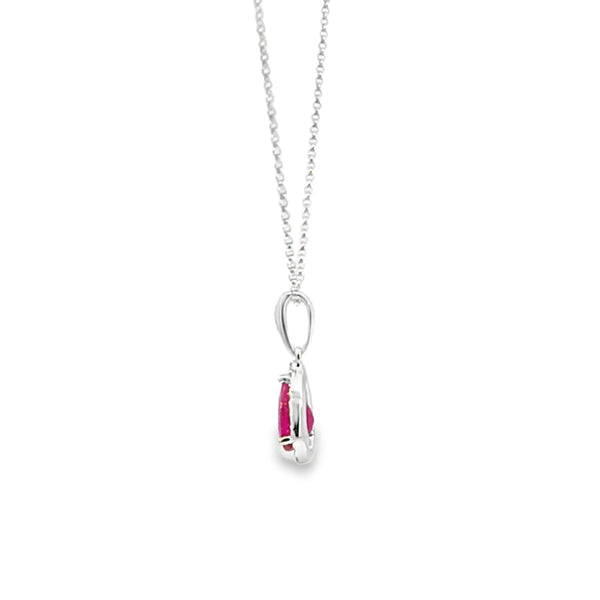 Dije con cadena en oro blanco de 14K con diamante de 0.08CT y rubí de 0.84CT