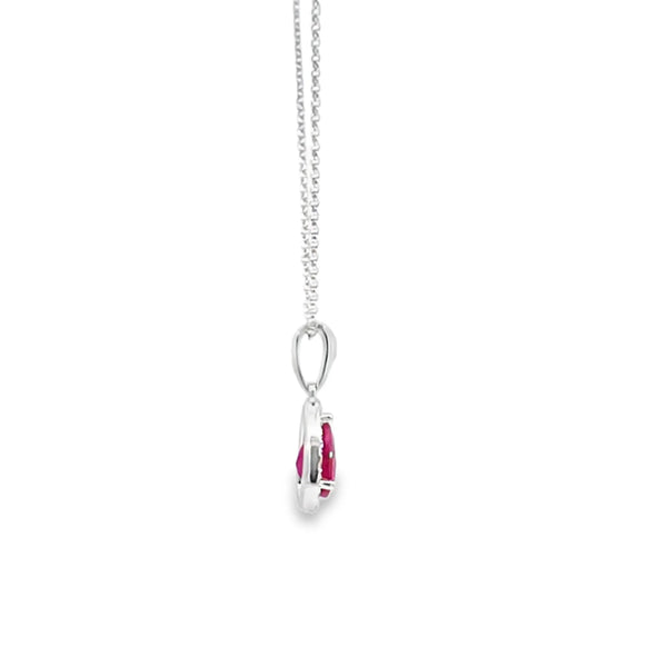 Dije con cadena en oro blanco de 14K con diamante de 0.08CT y rubí de 0.84CT