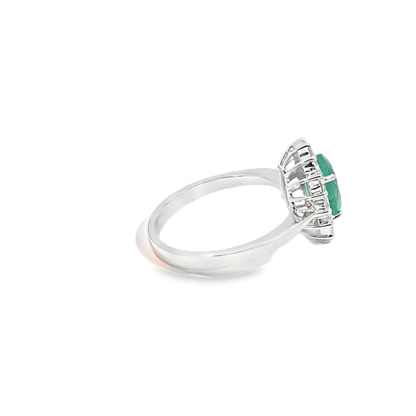 Anillo de dama en oro de 14K OB con diamante de 0.46 ct y esmeralda de 1.90 ct