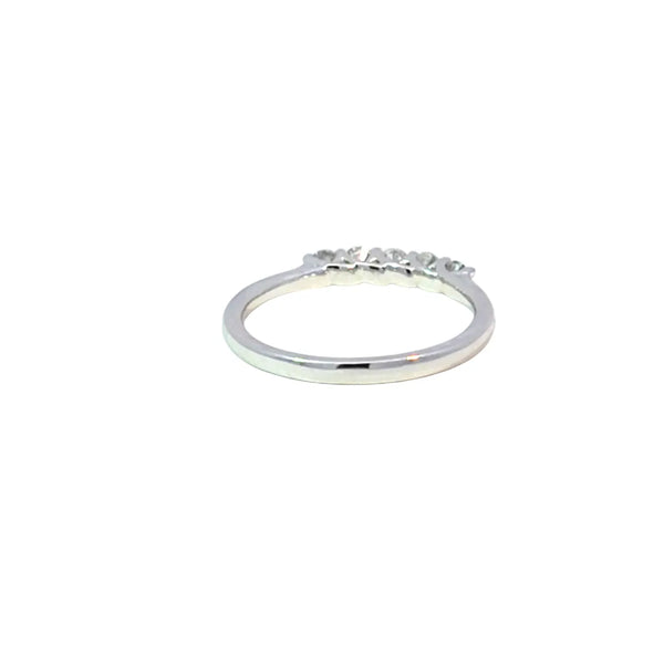 Churumbela en 14k en Oro Blanco con 0.36 CT en Diamantes