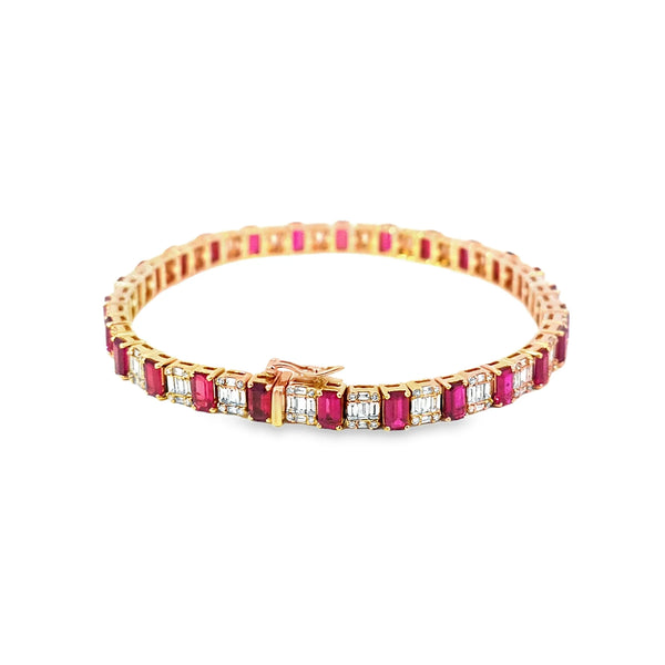 Brazalete en 14K en Oro Rosa con 2.53CT en Diamantes y 7.51CT en Rubiés