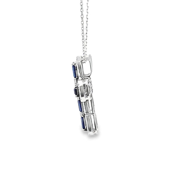 Cruz con cadena en oro blanco de 14K con 0.36 ct de diamantes y 2.23 ct de zafiros