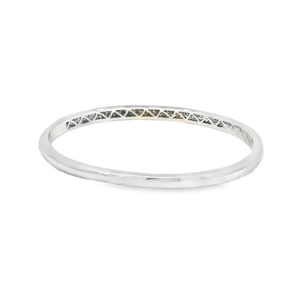 Brazalete de oro de 18K con diamantes de 1.54 ct, elegancia suprema