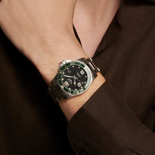 Reloj Longines HydroConquest en acero automático 41 mm con carátula verde