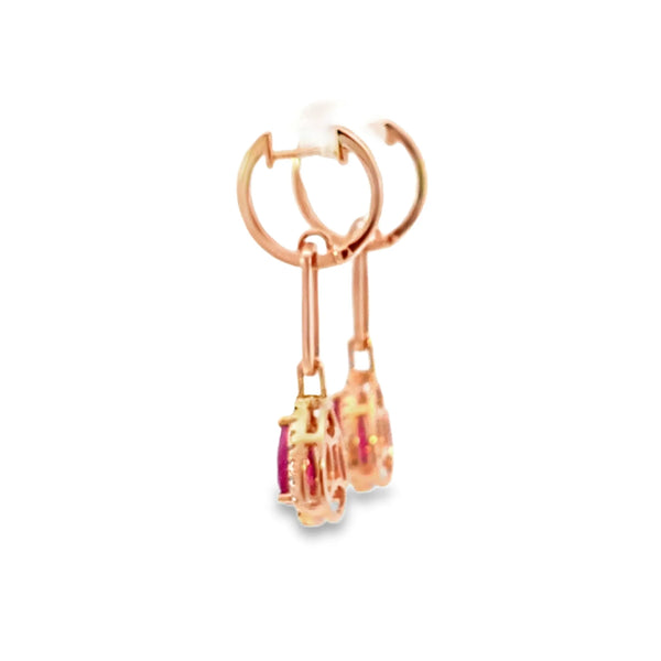 Aretes en 18K en Oro Rosa con 0.25CT en Diamantes y 1.65CT en Rubíes