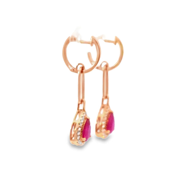 Aretes en 18K en Oro Rosa con 0.25CT en Diamantes y 1.65CT en Rubíes