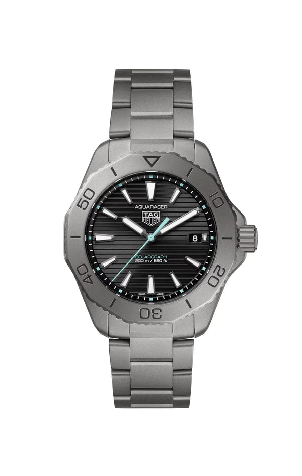 Reloj TAG Heuer Aquaracer de 40 mm en Titanio con Movimiento de Cuarzo y Esfera Negra