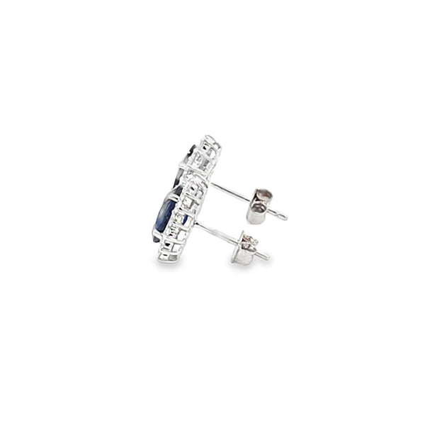 Aretes en oro blanco de 14K con 0.93 ct en diamantes y 4.95 ct en zafiros