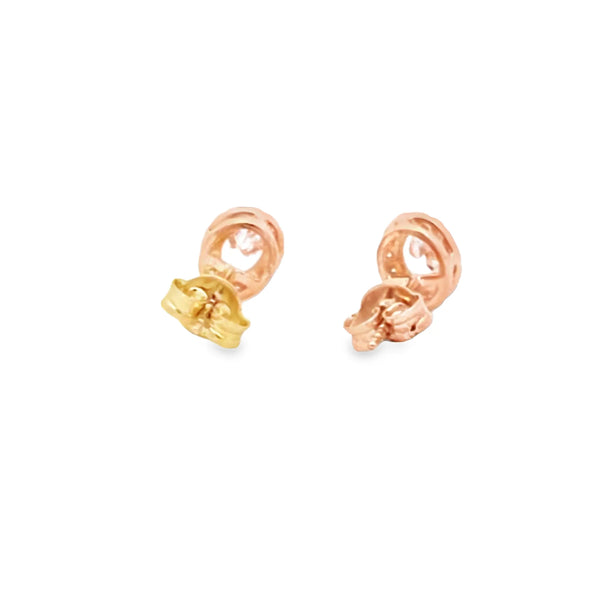 Aretes en oro amarillo de 14K con diamantes ovalados de 0.74 ct