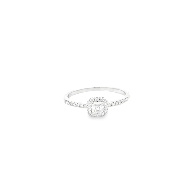 Anillo solitario en oro blanco de 14K con diamante entre 0.23 y 0.37 ct