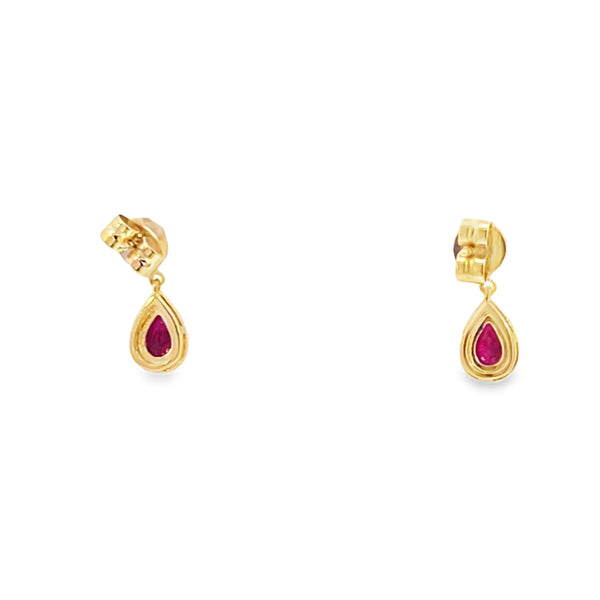 Aretes en oro de 14K bicolor con diamantes de 0.22 ct, diseño delicado
