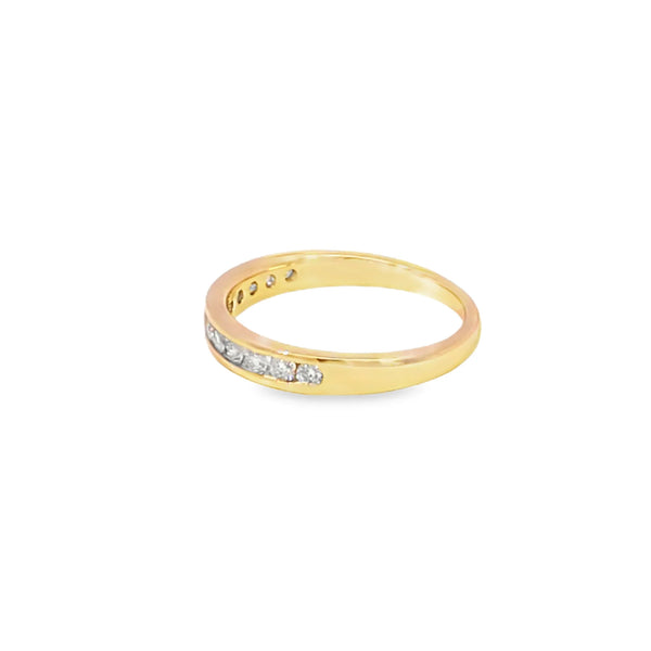 Churumbela de oro amarillo de 14K con diamantes de 0.33 ct, elegancia radiante