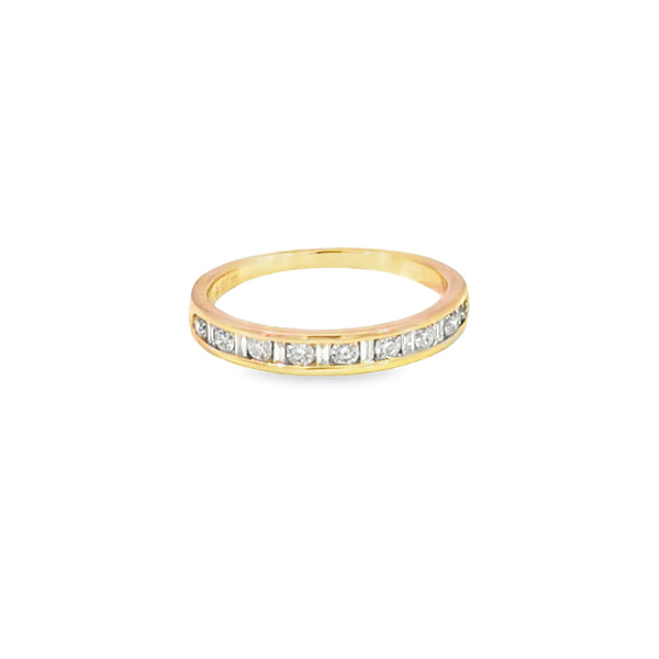 Churumbela en oro amarillo de 14K con diamantes de 0.32 ct, estilo moderno