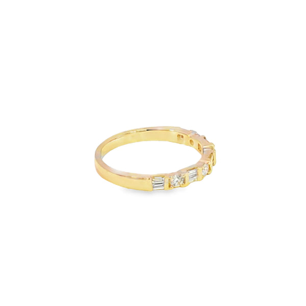 Churumbela en oro amarillo de 14K con diamante de 0.33CT