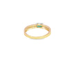 Anillo dama en oro amarillo de 14K con diamante de 0.10CT y esmeralda de 0.32CT