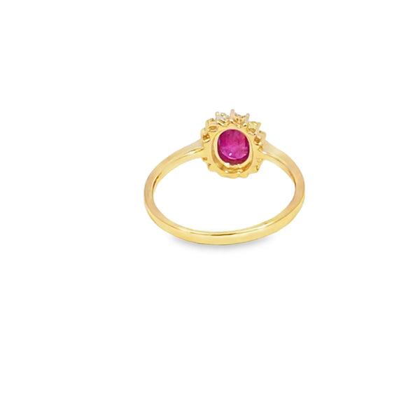 Anillo dama en oro amarillo de 14K con diamante de 0.14CT y rubí de 1.10CT