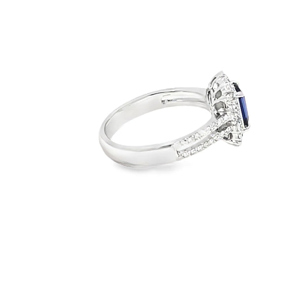 Anillo de dama en oro de 14K OB con diamante de 0.64 ct y zafiro de 0.77 ct