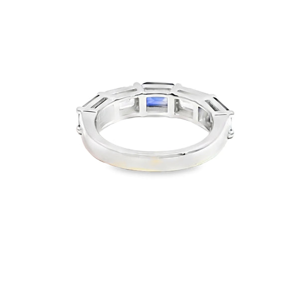 Anillo de dama en oro de 14K OB con diamante de 1.01 ct y zafiro de 1.38 ct