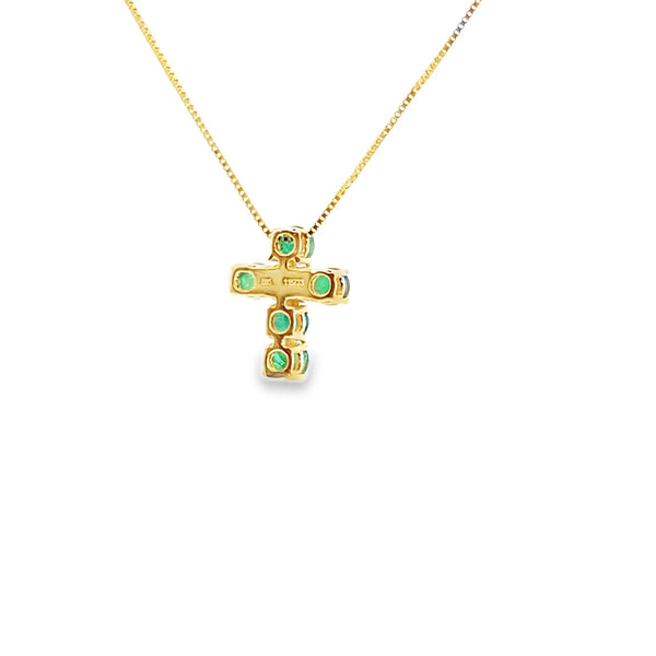 Cruz con cadena en oro de 14K OA con diamante de 0.65 ct y esmeralda