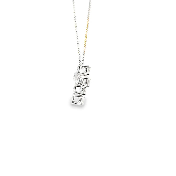 Cruz con cadena en oro de 14K OB con diamante de 0.61 ct