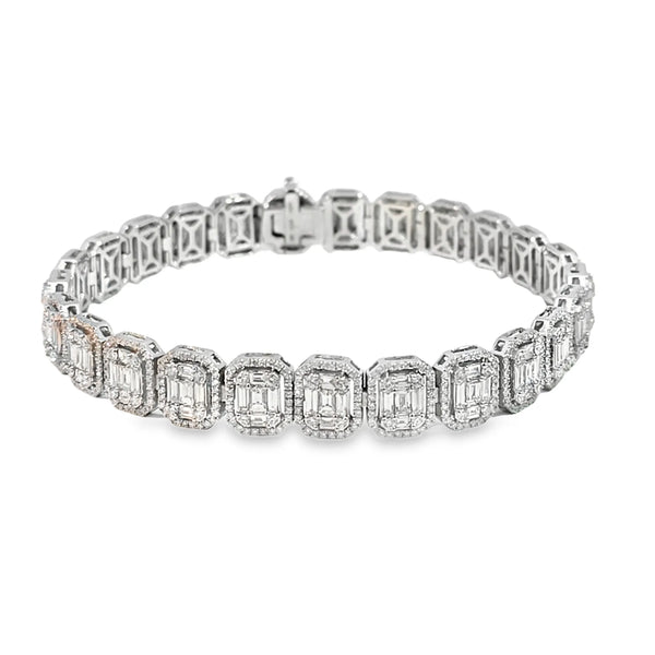 Brazalete en oro blanco de 14K con diamantes de 6.74 ct (H SI1)