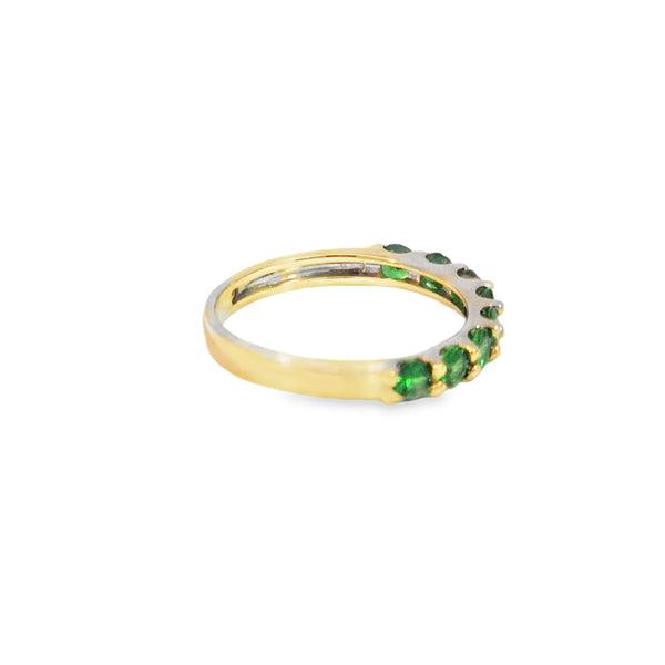 Churumbela en oro amarillo de 14K con garnet verde de 1.03 ct