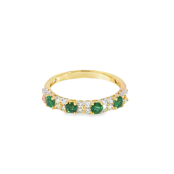 Churumbela en oro amarillo de 14K con diamantes de 0.29 ct y esmeralda de 0.46 ct