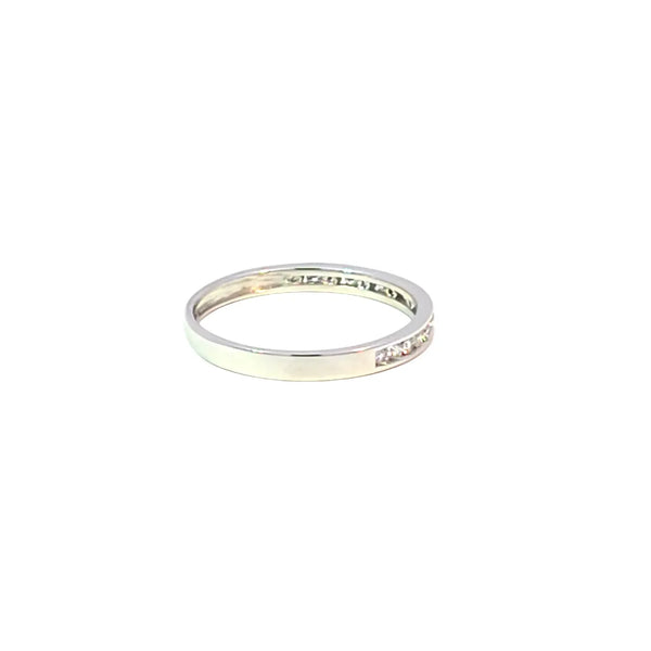 Churumbela en 18k en Oro Blanco con 0.21 CT en Diamantes