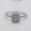 Montadura en 14 K en oro blanco con 0.28 CT en diamantes para centro de 0.50 CT