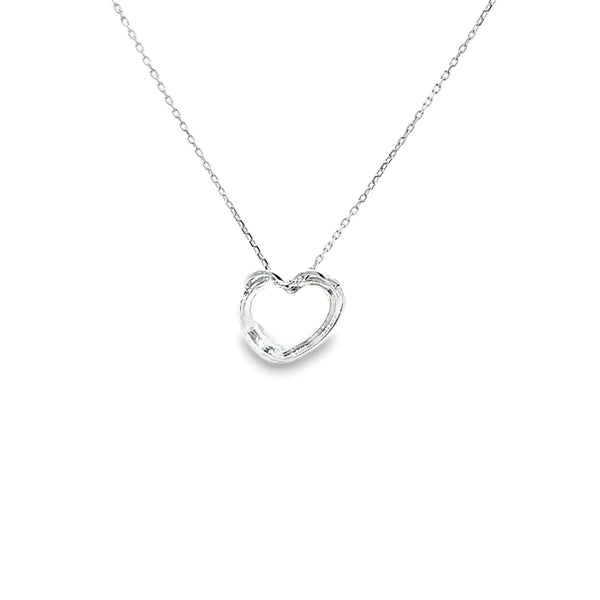 Dije con Cadena en 14K en Oro Blanco con 0.05CT en Diamantes forma de Corazón