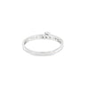 Anillo solitario en oro blanco de 14K con un diamante de 0.30 ct