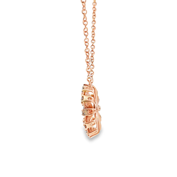 Dije con cadena en oro de 18K OA con diamante de 0.60 ct colección Margherita- Damiani