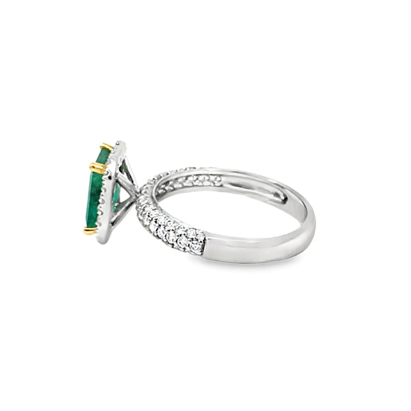 Anillo para Dama en 14K en Oro Blanco con 0.67CT en Esmeralda