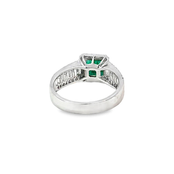 Anillo para Dama en 14K en Oro Blanco con 0.35CT en Diamantes
