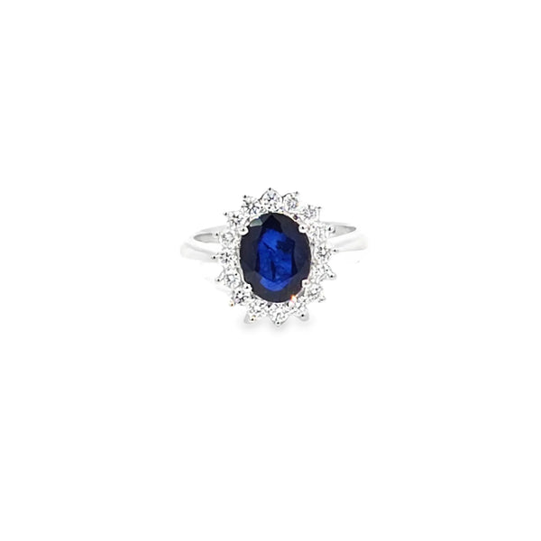 Anillo para dama en oro blanco de 14K con 0.49 ct en diamantes y 2.29 ct de zafiro