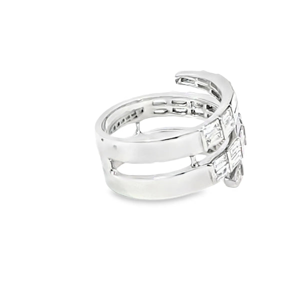 Anillo para dama en oro blanco de 18K con 1.93 ct en diamantes