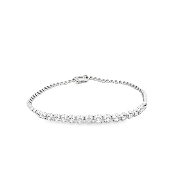 Brazalete en oro blanco de 18K con 1.15 ct en diamantes