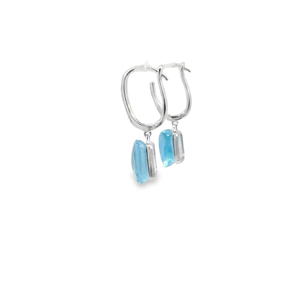 Aretes femeninos en oro blanco de 14K con diamantes de 0.07 ct, elegancia clásica