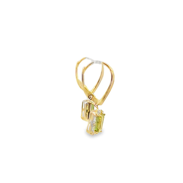 Aretes femeninos en oro amarillo de 14K con diamantes de 0.04 ct, estilo clásico