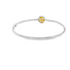 Brazalete en oro de 18K con diamantes de 0.55 ct, sofisticación brillante