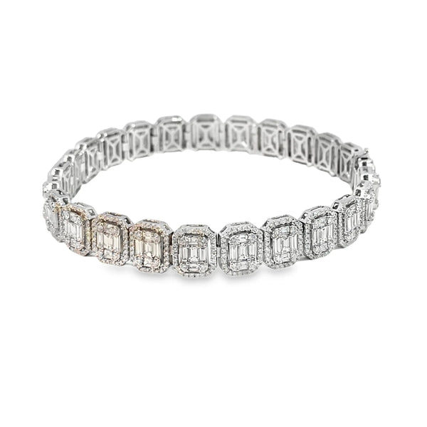 Brazalete en oro blanco de 14K con diamantes de 6.74 ct (H SI1)