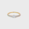 Anillo solitario en oro amarillo de 14K, con un diamante de 0.40 ct