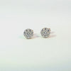 Broquel Brillante en Oro Amarillo de 14K con Diamante de 0.68 ct, calidad H VS1.